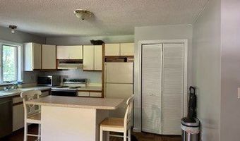 202 Crane Hollow Rd, Bethlehem, CT 06751