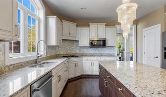 24531 FISHERMANS POND Ct, Aldie, VA 20105