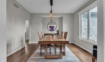 5049 Birdie Ln, Ann Arbor, MI 48103
