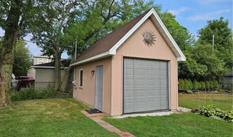 118 Allenhurst Rd, Amherst, NY 14226