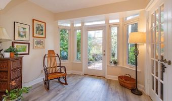617 RED OAK Cir 121, Altamonte Springs, FL 32701