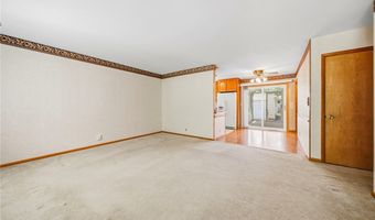 1118 Terrell Dr, Akron, OH 44313