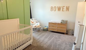 6826 Earlswood Dr, Indianapolis, IN 46217