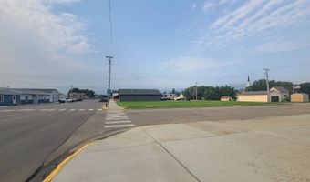 302 3rd St W, Bottineau, ND 58318