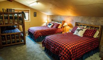 29 WHITE POINT Rd, Cora, WY 82925