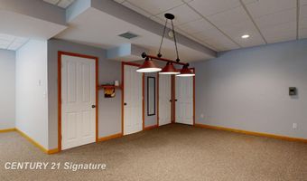 1724 Middle Point Dr, Alger, MI 48610