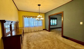 1007 5th St, Britton, SD 57430