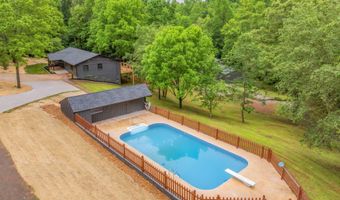 826 Long Mill Rd, Athens, TN 37303