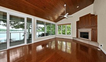 106 MILES Dr, Arley, AL 35541