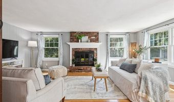 3 Indigo Rd, Barrington, RI 02806