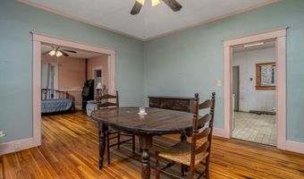 22 Orange St, Athol, MA 01331