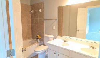 1010 Prestwyck Ct, Alpharetta, GA 30004