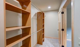 5205 Blazingstar Ln, Fitchburg, WI 53711