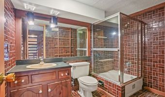 12 Sage Rd, Danbury, CT 06810