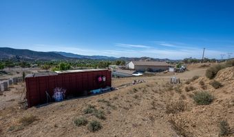 9555 Hierba Road 1/2, Agua Dulce, CA 91390