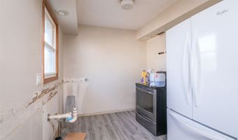 1005 6th St NW, Altoona, IA 50009