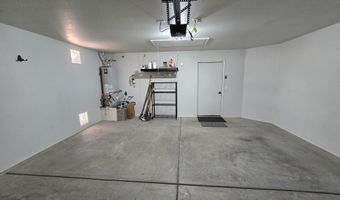 1704 Tenen Pass Dr, Benson, AZ 85602