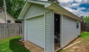 153 Hemlock Rd, Batesville, MS 38606