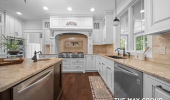 5354 Pinnacle Point Dr NE, Ada, MI 49301