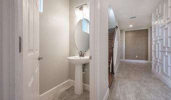 7212 PARADISO Dr, Apollo Beach, FL 33572