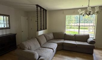 504 Newcomb Dr, Benton, AR 72015