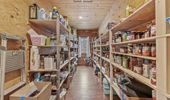 4978 S 11th Rd, Aldrich, MO 65601