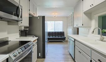 1127 Paula Way, Escondido, CA 92027