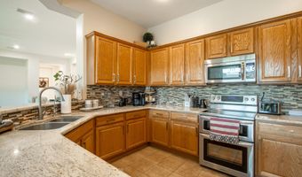 2422 W CLEARVIEW Trl, Anthem, AZ 85086
