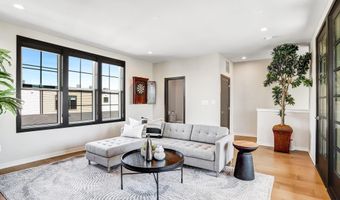 43404 FIFEVILLE Sq, Ashburn, VA 20148