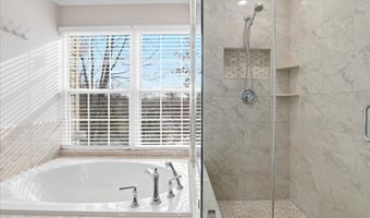 6607 CASTLE BAR Ct, Alexandria, VA 22315