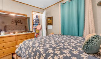 9 2nd St, Avenel, NJ 07001