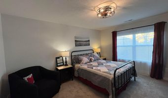11 Cider Mill Dr, Ashville, OH 43103