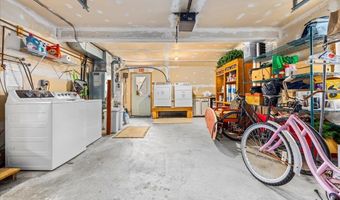 625 N Shore Rd, Absecon, NJ 08201