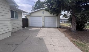 755 E 9TH St, Alliance, NE 69301