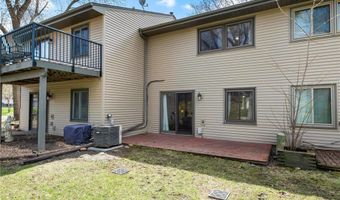 4377 Arden View Ct, Arden Hills, MN 55112