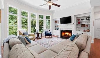 6234 Eagles Crest Dr NW, Acworth, GA 30101