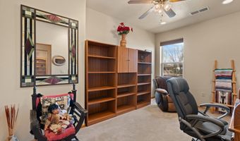 650 Barnett Dr, Bosque Farms, NM 87068