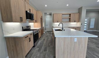 20401 Tonawanda Rd, Apple Valley, CA 92307