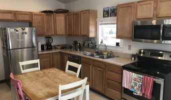 20 Hickory St, Athens, OH 45701