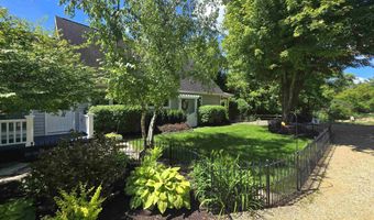 5 A114 N Apple Canyon Rd, Apple River, IL 61001