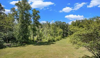 10159 E Rivershore Dr SE, Alto, MI 49302