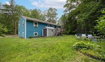 18 Cobb Rd, Ashburnham, MA 01430