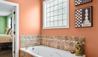 108 Kiawa Way, Atlantic Beach, NC 28512
