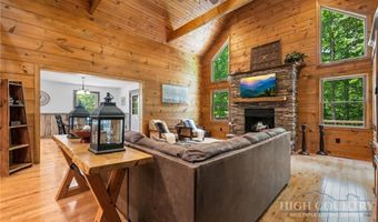 407 Signature Ridge Rd, Banner Elk, NC 28604