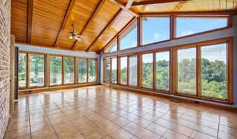 628 Charlotte St, Athens, TN 37303