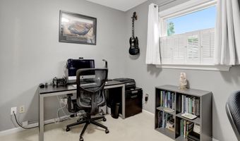 4518 FLINTSTONE Rd, Alexandria, VA 22306