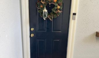 20588 CORNSTALK Ter 202, Ashburn, VA 20147