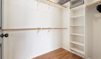 205 NE J St, Bentonville, AR 72712