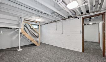 1220 Lincoln Way, Ames, IA 50010
