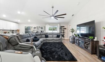 31 MORGAN St, Auburndale, FL 33823